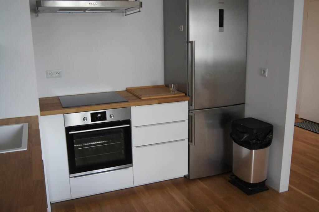 Cichy, Nowoczesny, Komfortowy Przy Galerii Mokotow Apartment Warsaw Exterior photo