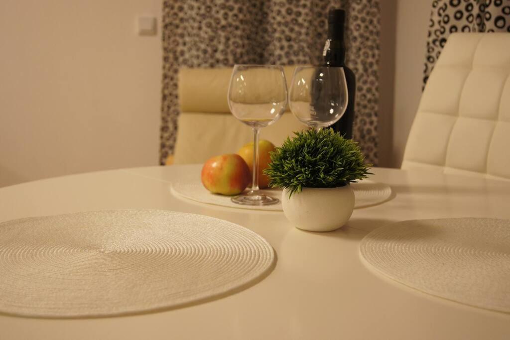 Cichy, Nowoczesny, Komfortowy Przy Galerii Mokotow Apartment Warsaw Exterior photo