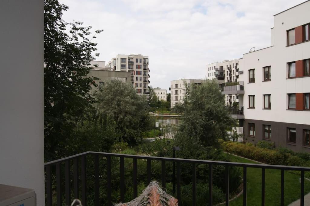 Cichy, Nowoczesny, Komfortowy Przy Galerii Mokotow Apartment Warsaw Exterior photo